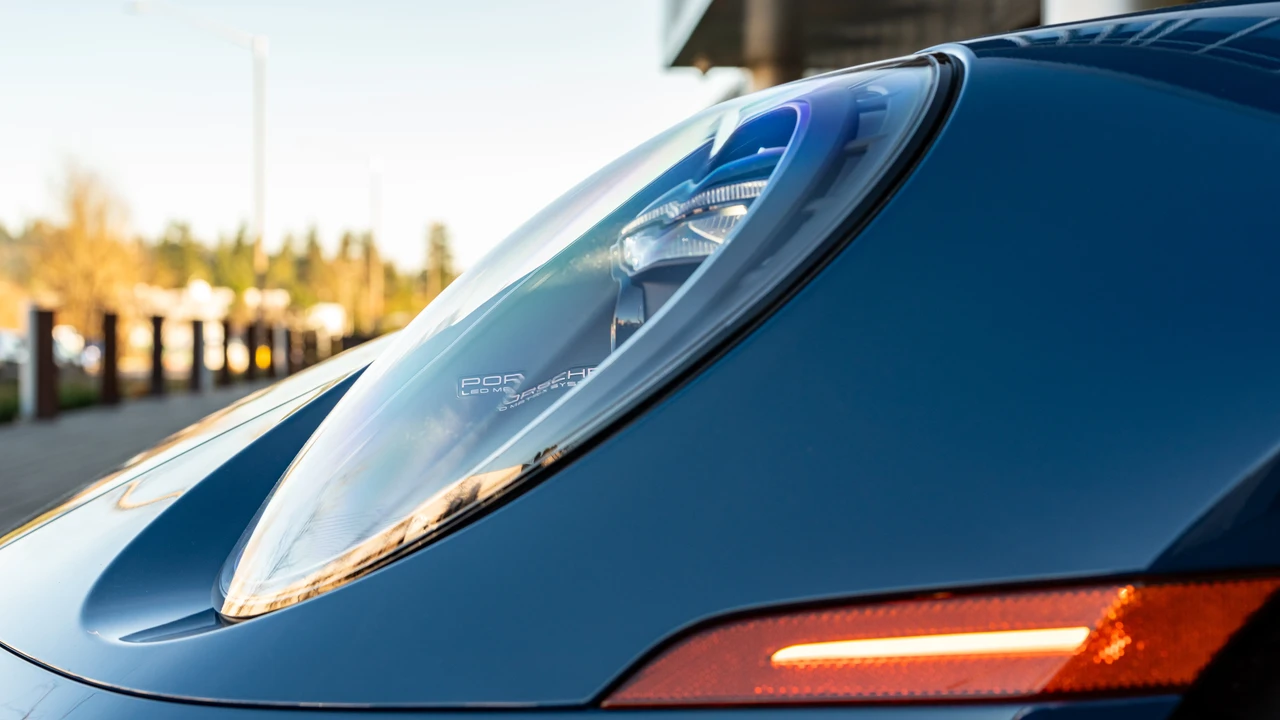 2023 Porsche 992 Carrera GTS - Image 26 of 31