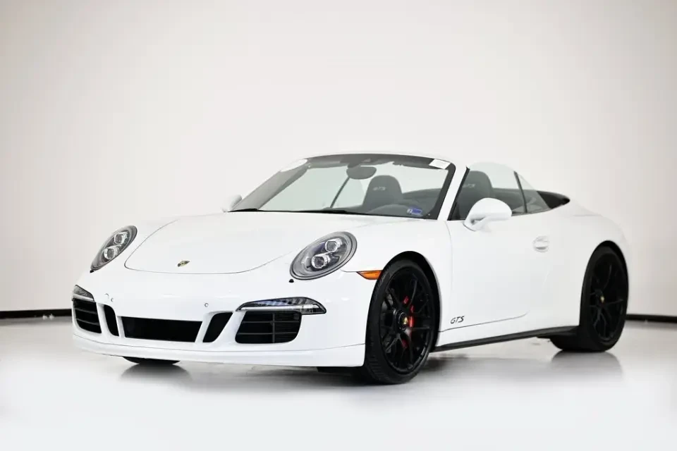 2023 Porsche 992 Carrera GTS - Image 10 of 12