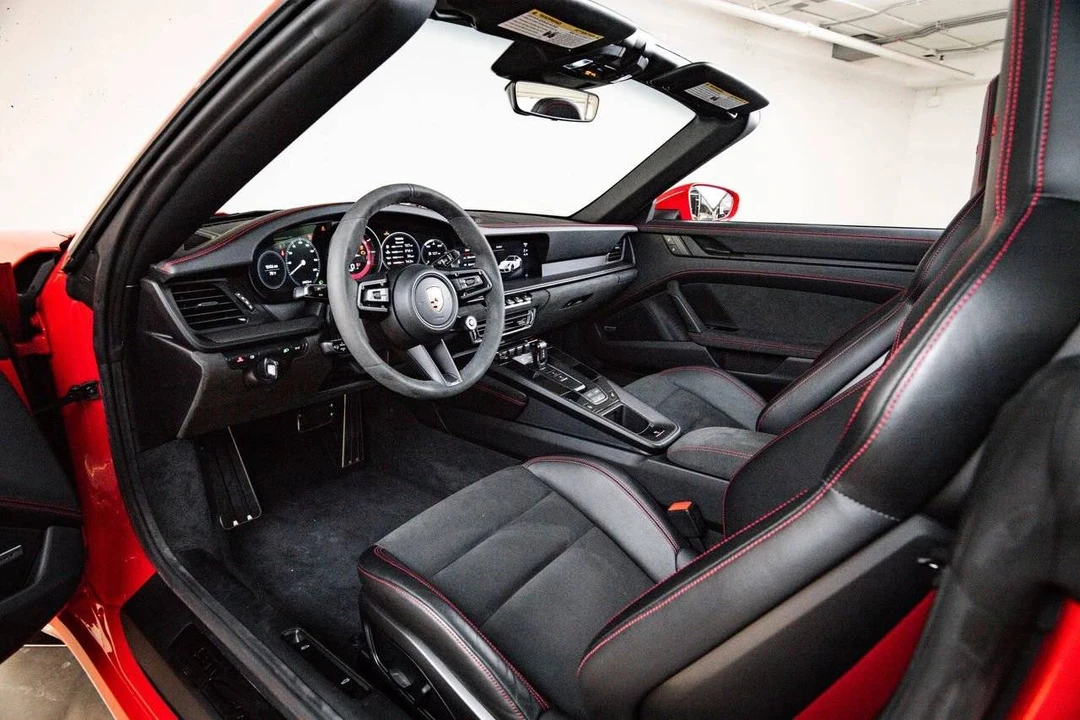 2023 Porsche 992 Carrera GTS - Image 4 of 5