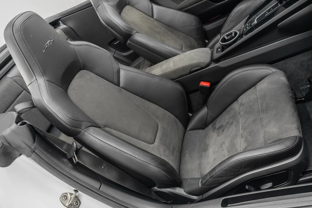 2023 Porsche 992 Carrera GTS - Image 25 of 31