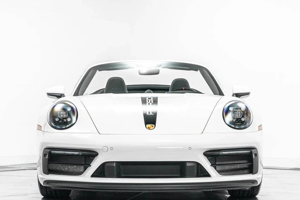 2023 Porsche 992 Carrera GTS - Image 4 of 31