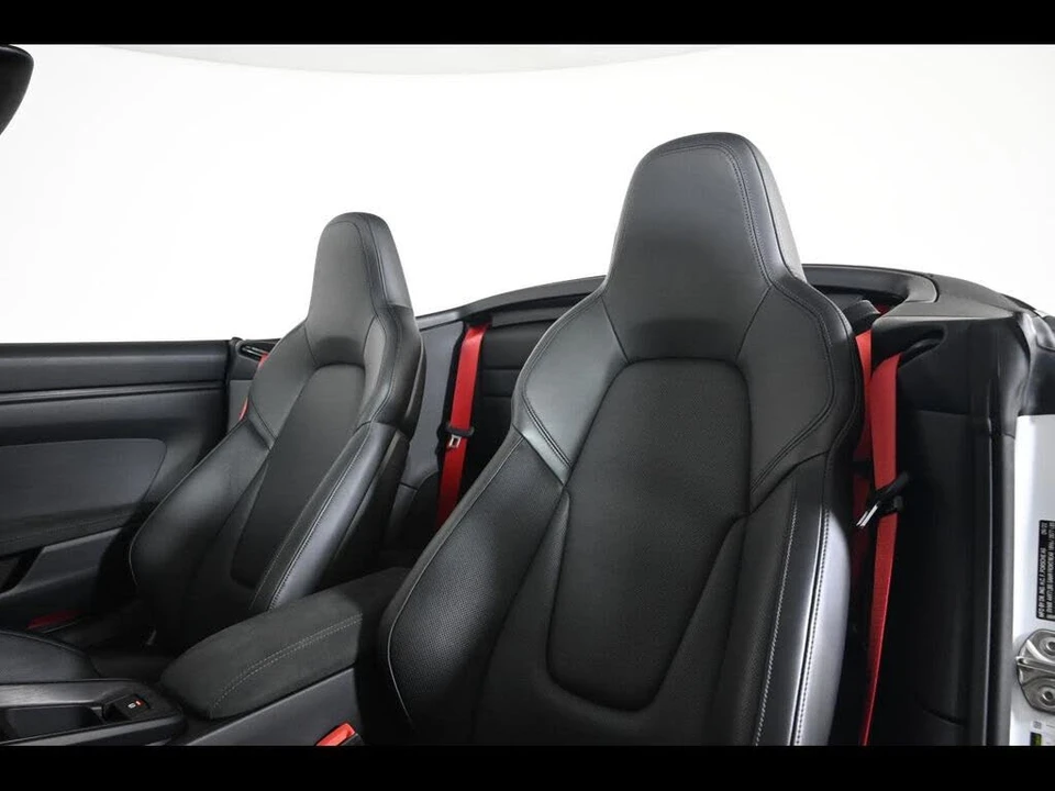 2023 Porsche 992 Carrera GTS - Image 5 of 31