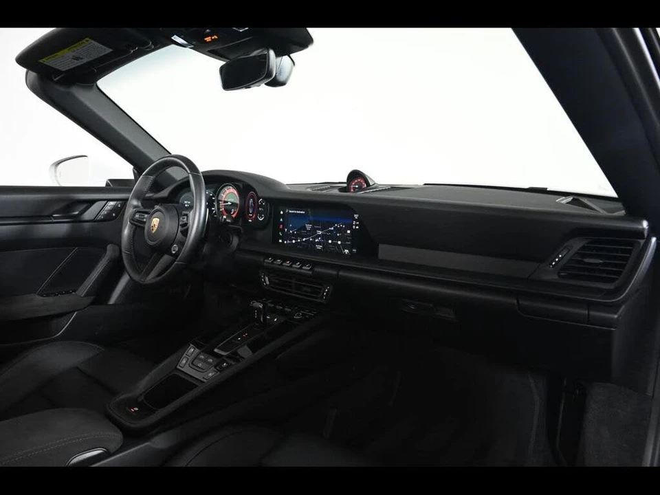 2023 Porsche 992 Carrera GTS - Image 17 of 31