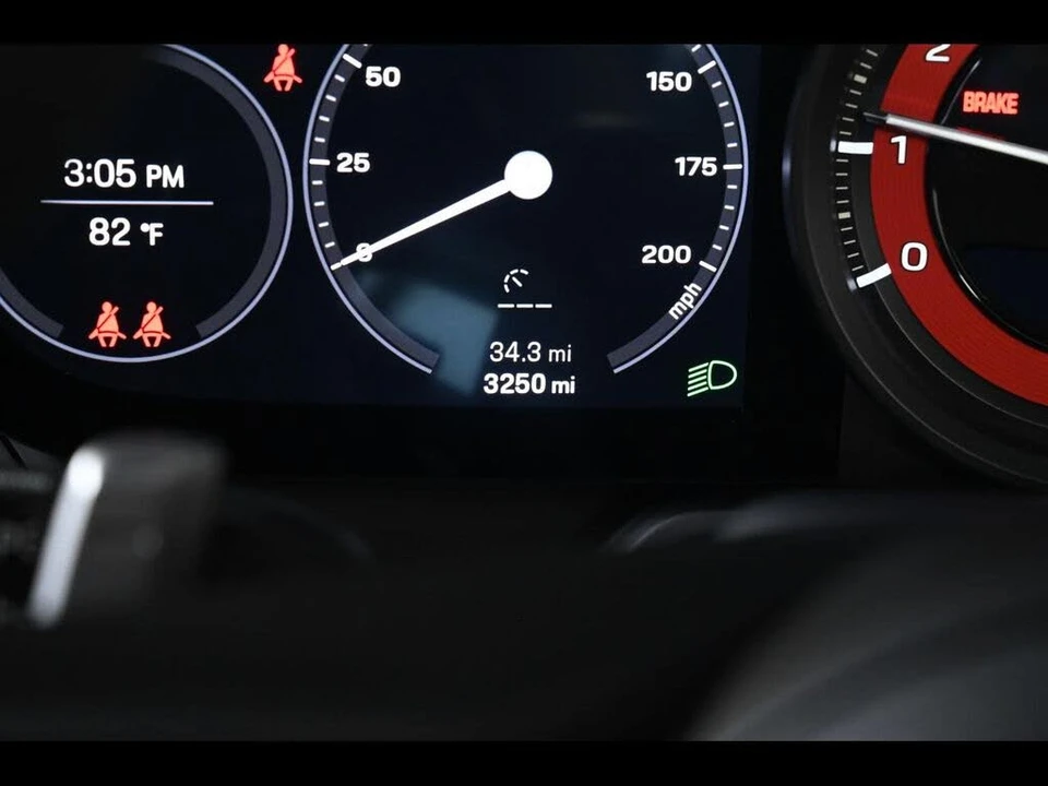 2023 Porsche 992 Carrera GTS - Image 14 of 31