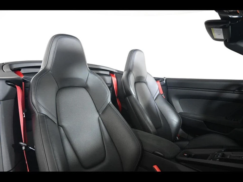 2023 Porsche 992 Carrera GTS - Image 18 of 31