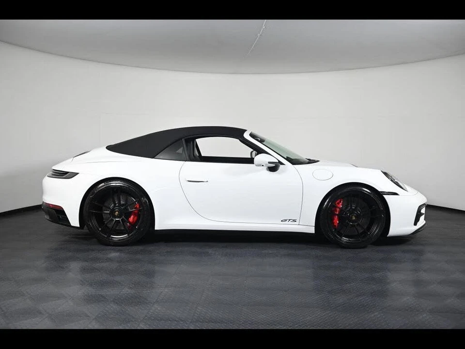 2023 Porsche 992 Carrera GTS - Image 8 of 31