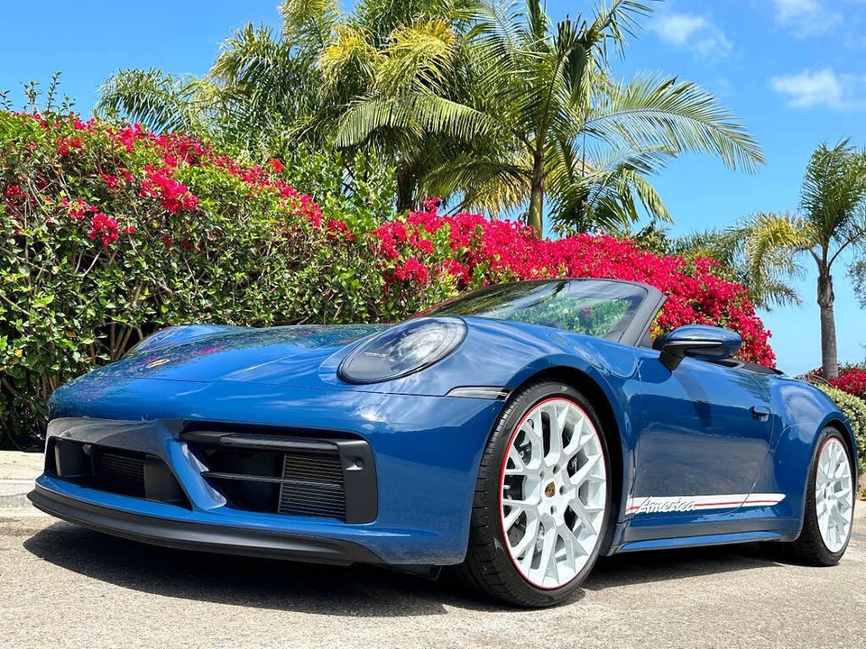 2023 Porsche 992 Carrera GTS - Image 7 of 31