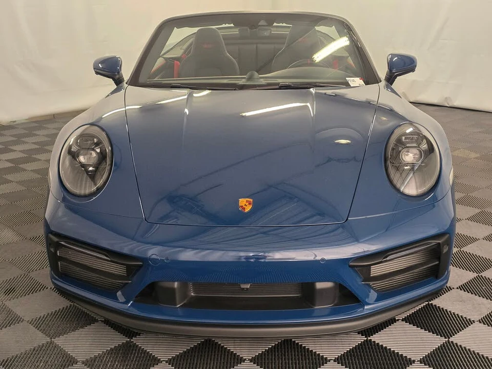 2023 Porsche 992 Carrera GTS - Image 10 of 31