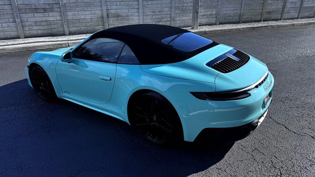 2023 Porsche 992 Carrera GTS - Image 19 of 31