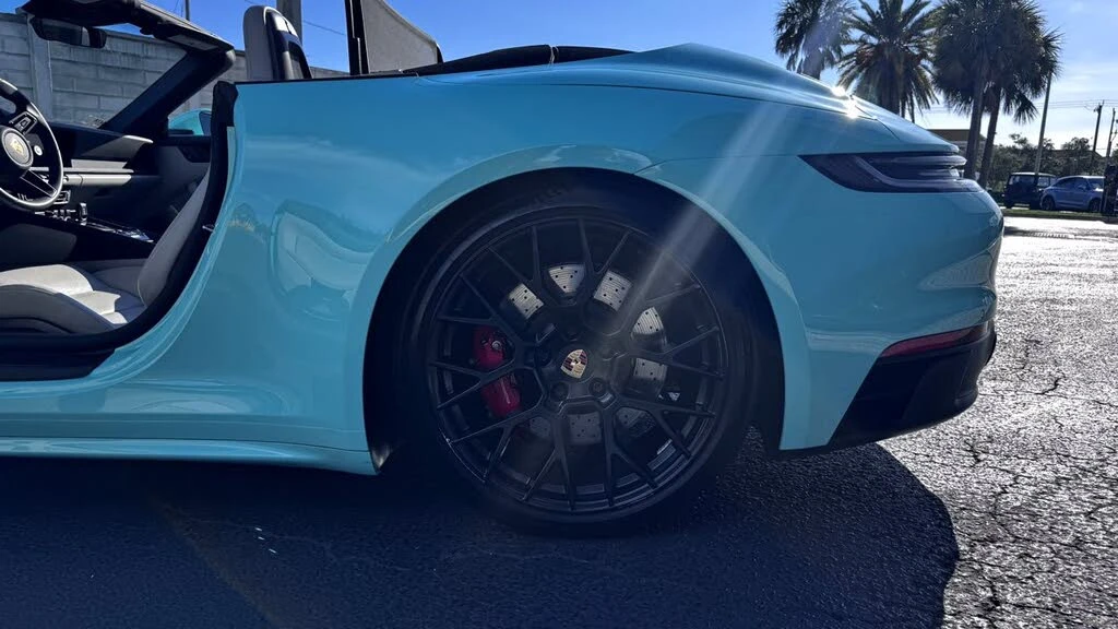2023 Porsche 992 Carrera GTS - Image 15 of 31