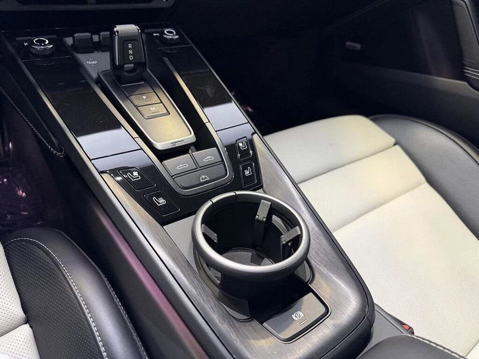 2023 Porsche 992 Carrera GTS - Image 19 of 27