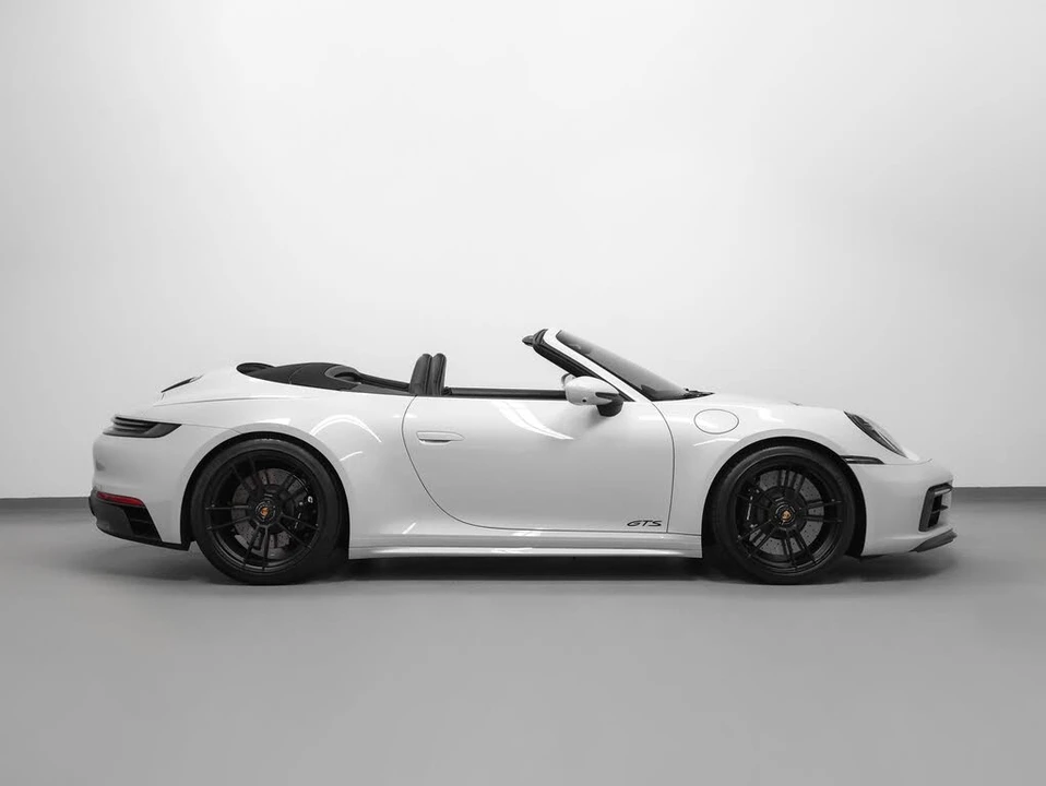 2023 Porsche 992 Carrera GTS - Image 15 of 31