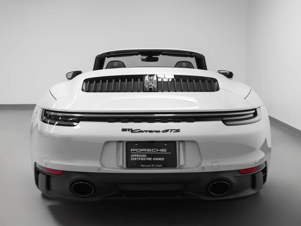 2023 Porsche 992 Carrera GTS - Image 13 of 31