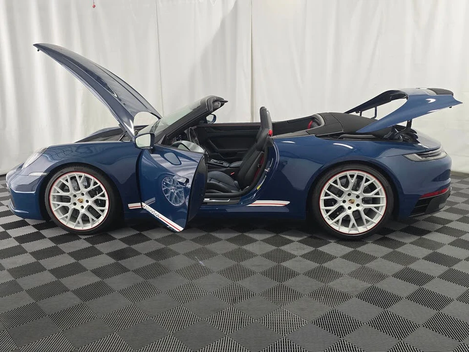 2023 Porsche 992 Carrera GTS - Image 12 of 31