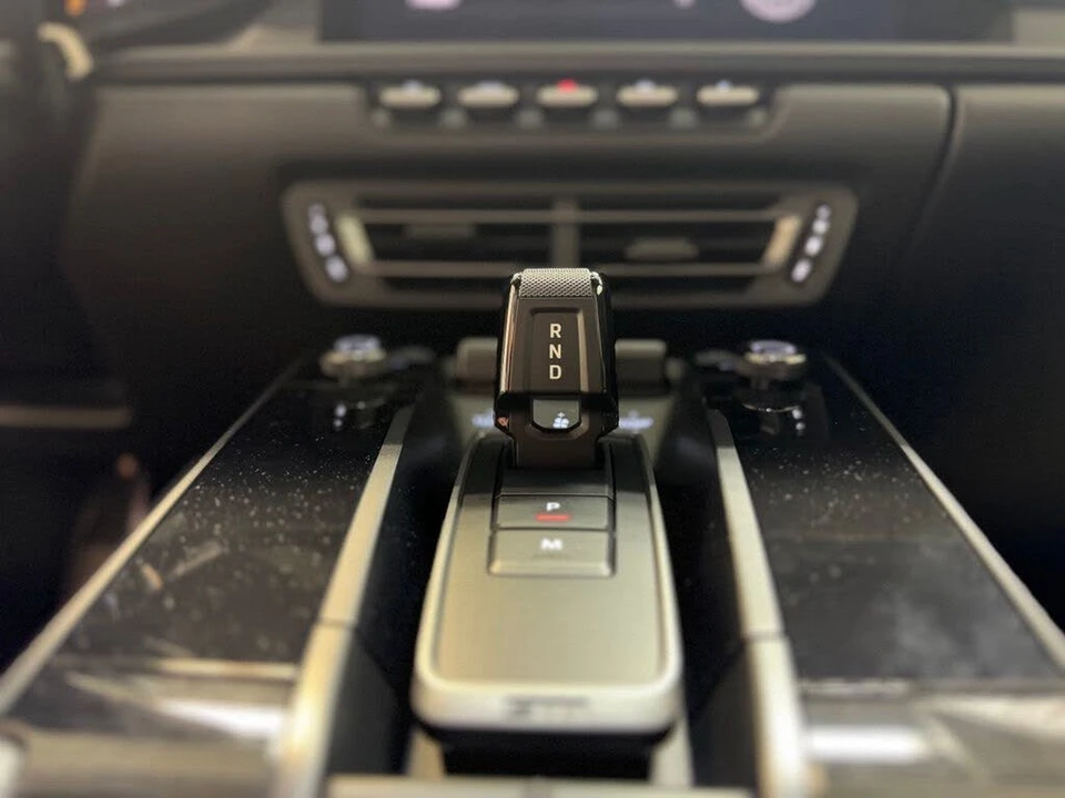 2023 Porsche 992 Carrera GTS - Image 27 of 31