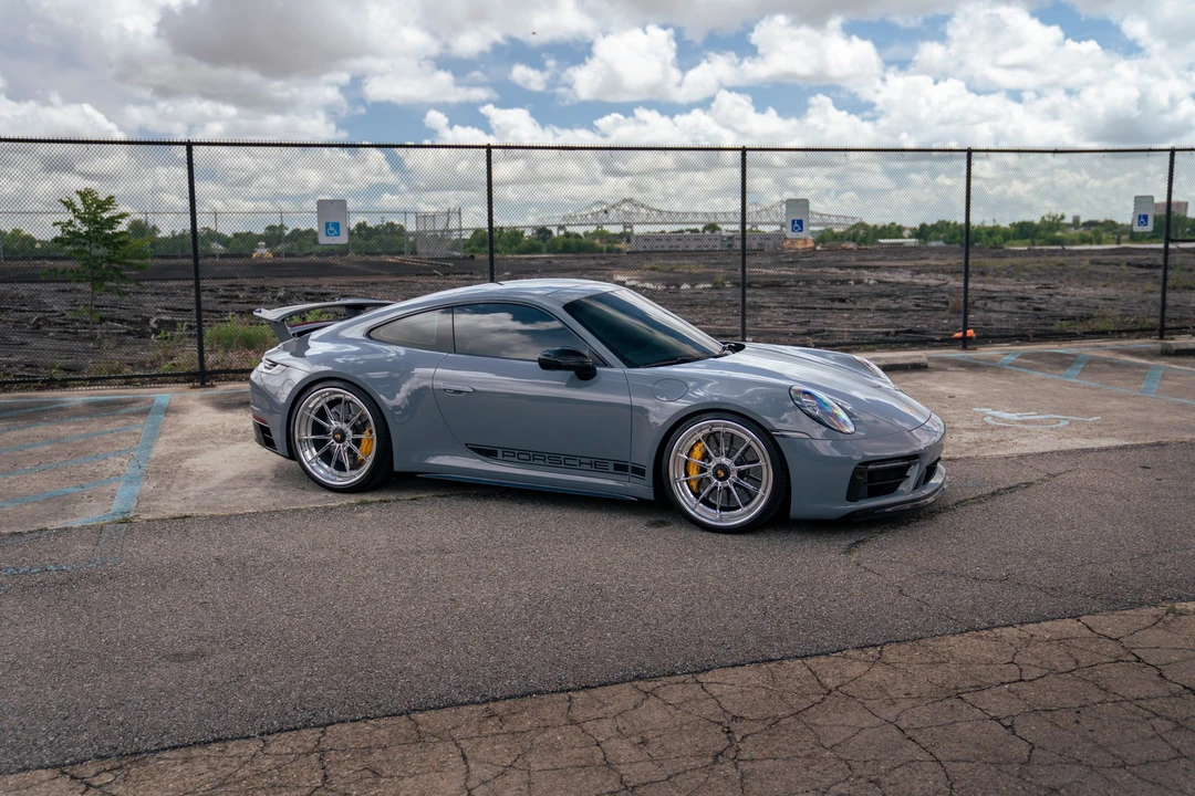2023 Porsche 992 Carrera GTS - Image 13 of 31