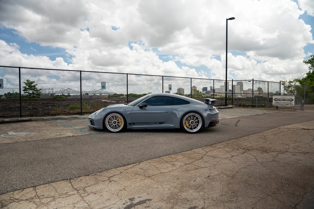 2023 Porsche 992 Carrera GTS - Image 27 of 31