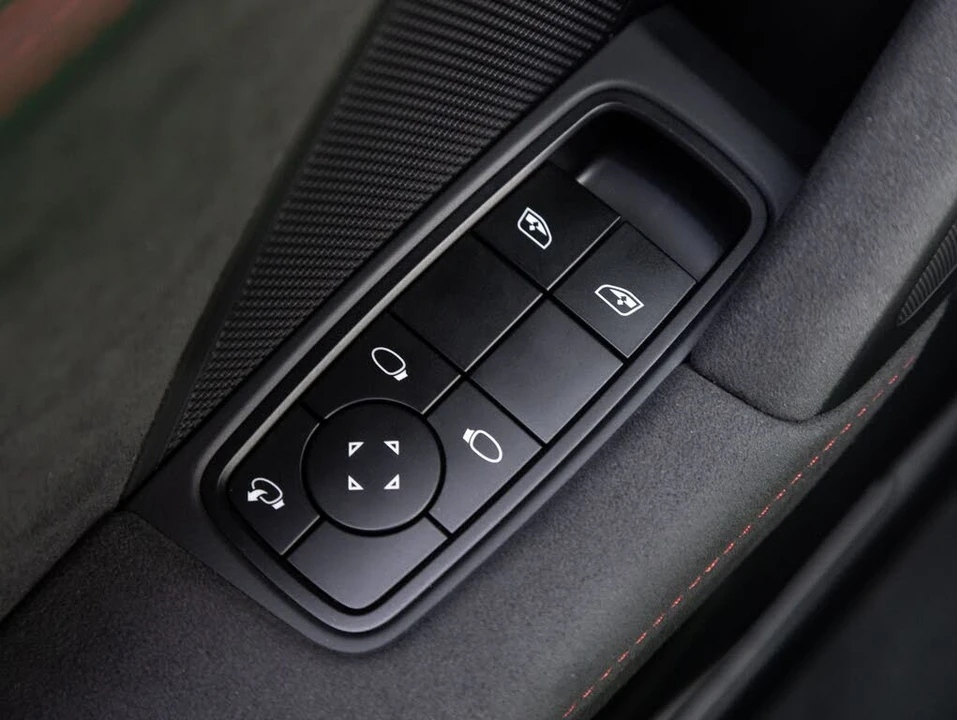 2023 Porsche 992 Carrera GTS - Image 19 of 31