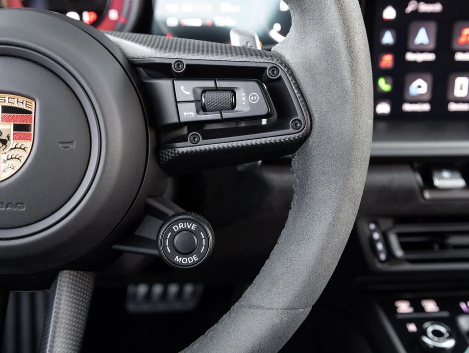 2023 Porsche 992 Carrera GTS - Image 16 of 31