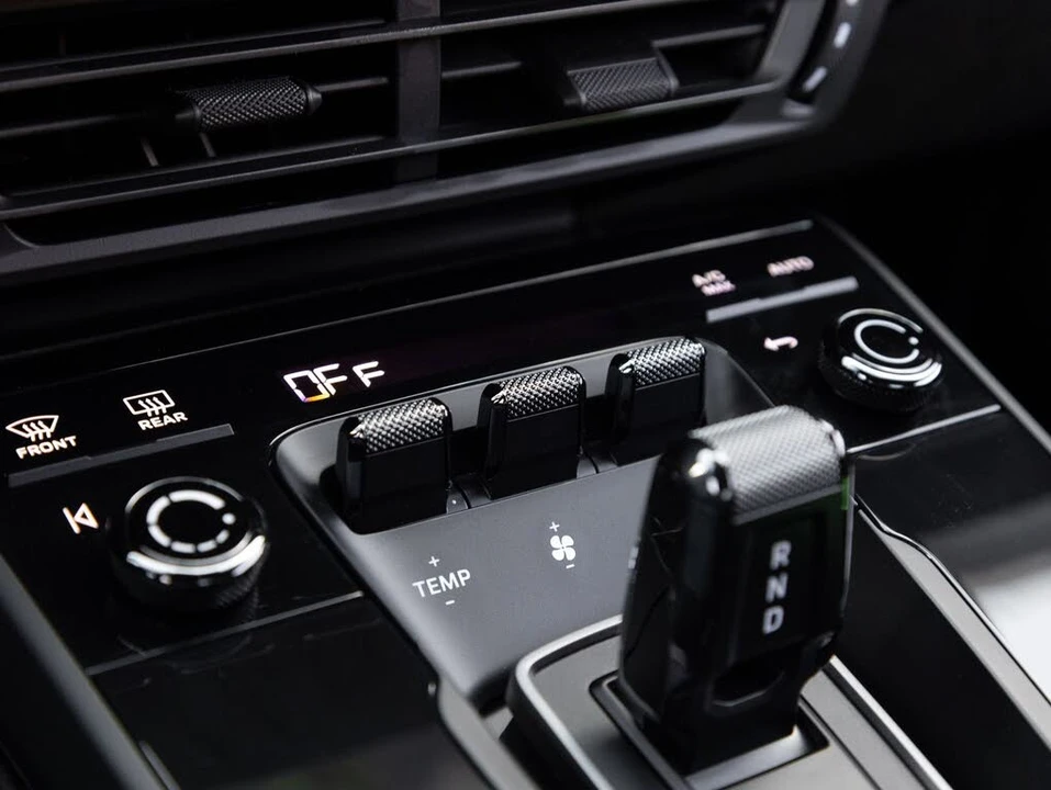2023 Porsche 992 Carrera GTS - Image 27 of 31