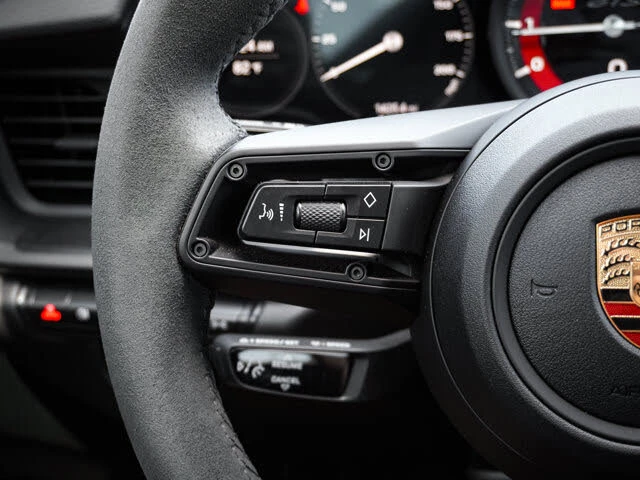2023 Porsche 992 Carrera GTS - Image 19 of 31