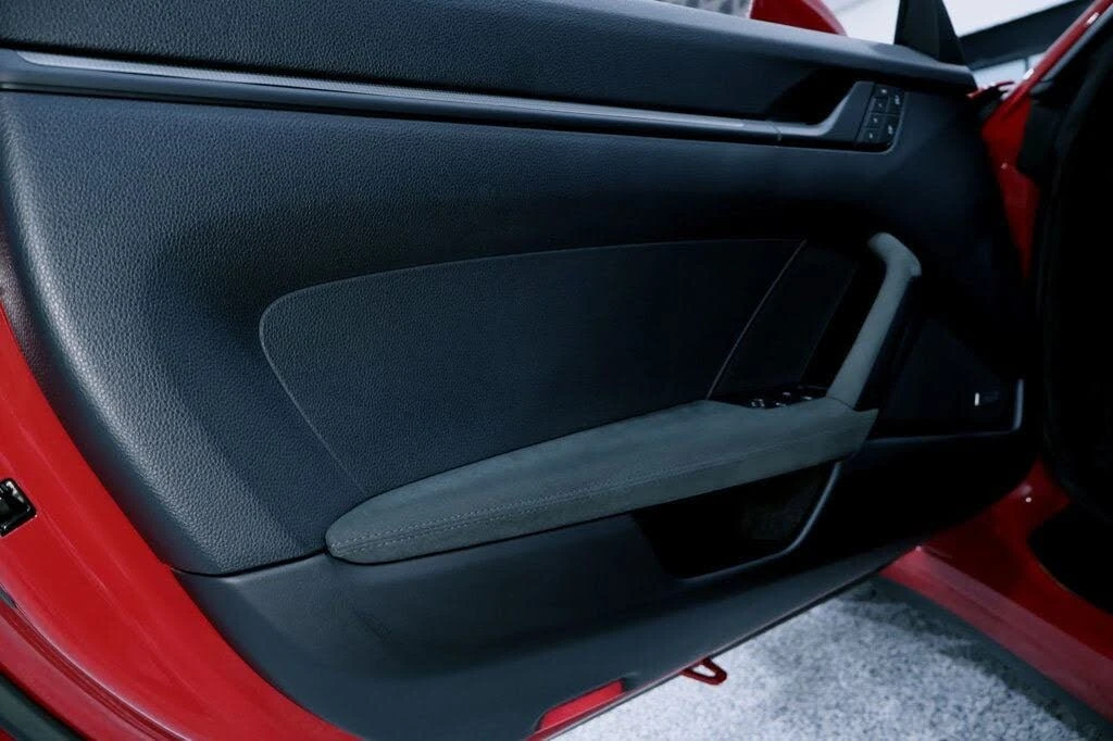 2023 Porsche 992 Carrera GTS - Image 28 of 31