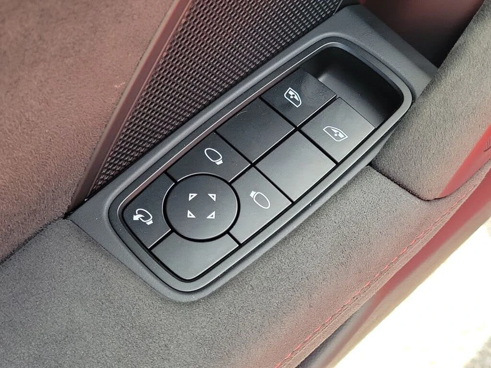 2023 Porsche 992 Carrera GTS - Image 26 of 31