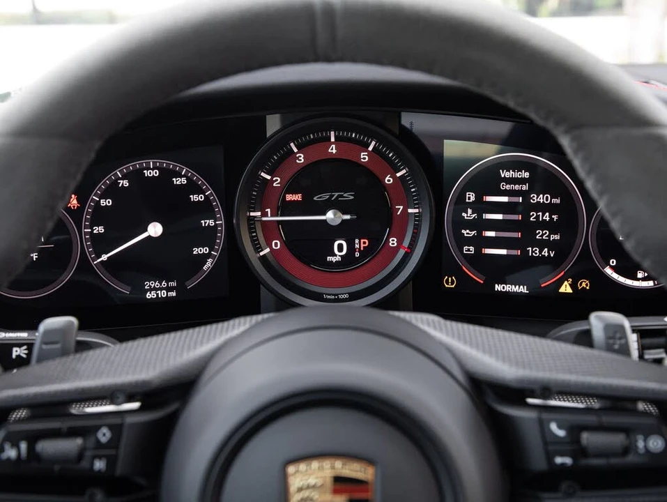 2023 Porsche 992 Carrera GTS - Image 14 of 31