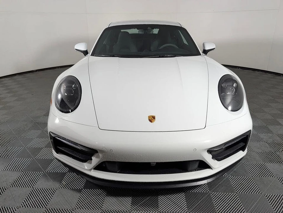 2023 Porsche 992 Carrera GTS - Image 9 of 31