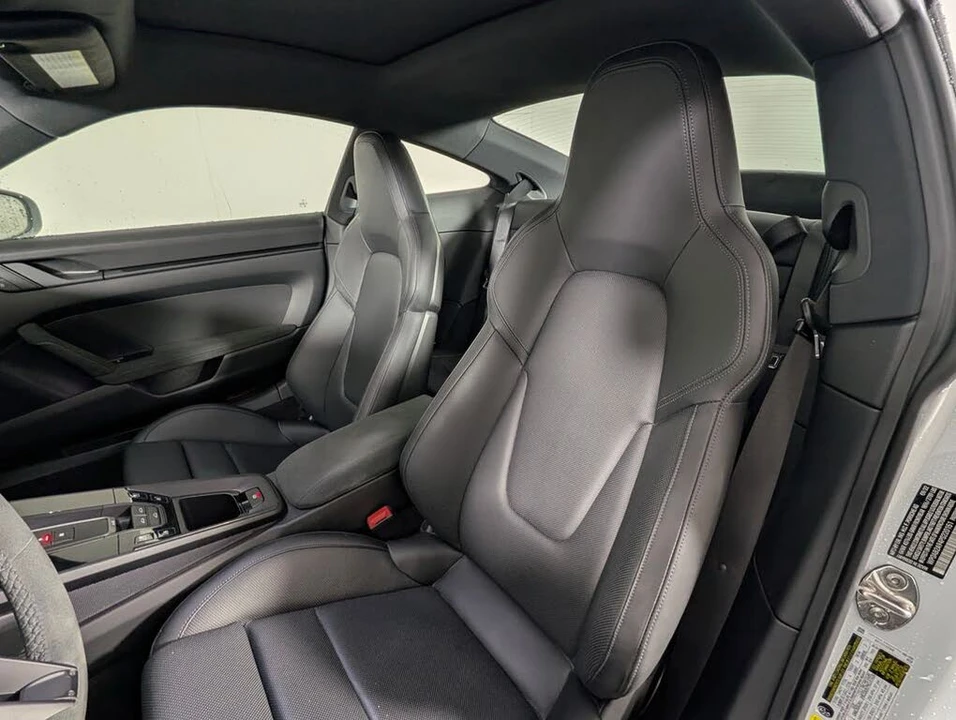 2023 Porsche 992 Carrera GTS - Image 4 of 31