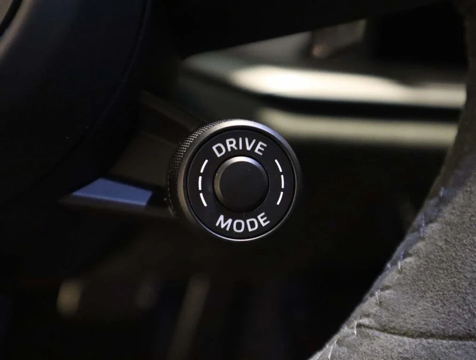 2023 Porsche 992 Carrera GTS - Image 28 of 31