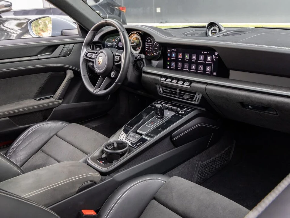 2023 Porsche 992 Carrera GTS - Image 12 of 31