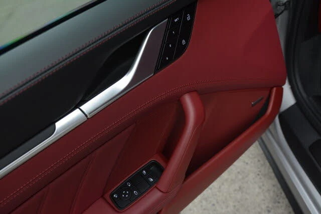 2023 Porsche 992 Carrera GTS - Image 14 of 31