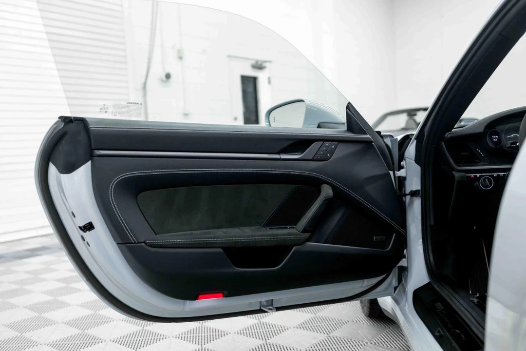 2023 Porsche 992 Carrera GTS - Image 30 of 31