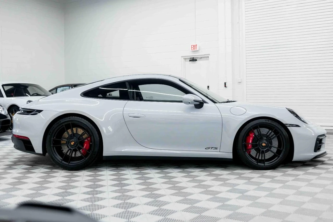 2023 Porsche 992 Carrera GTS - Image 7 of 31