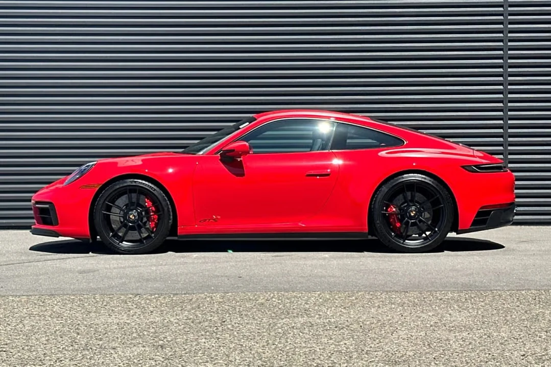 2023 Porsche 992 Carrera GTS - Image 12 of 31