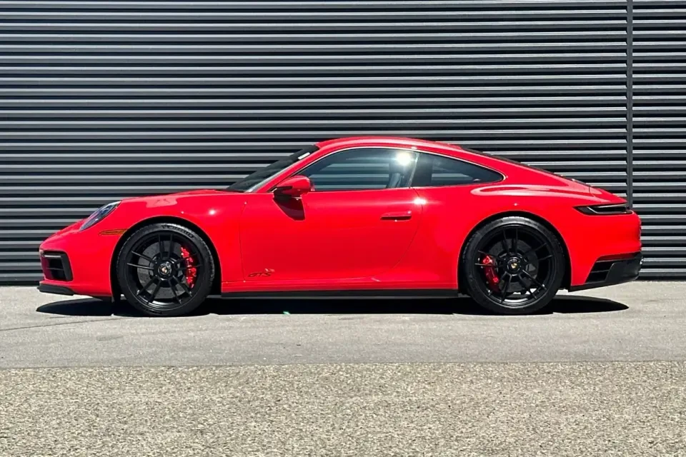 2023 Porsche 992 Carrera GTS - Image 15 of 31