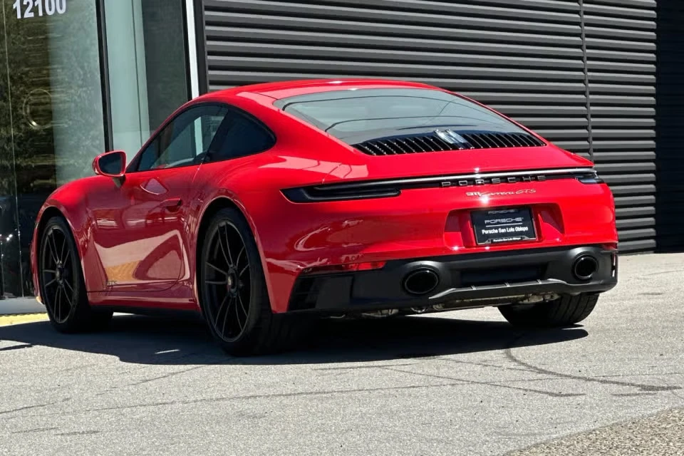 2023 Porsche 992 Carrera GTS - Image 19 of 31
