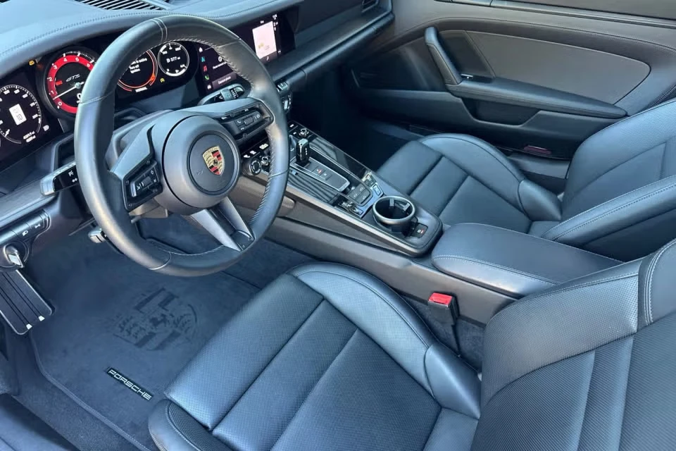 2023 Porsche 992 Carrera GTS - Image 27 of 31