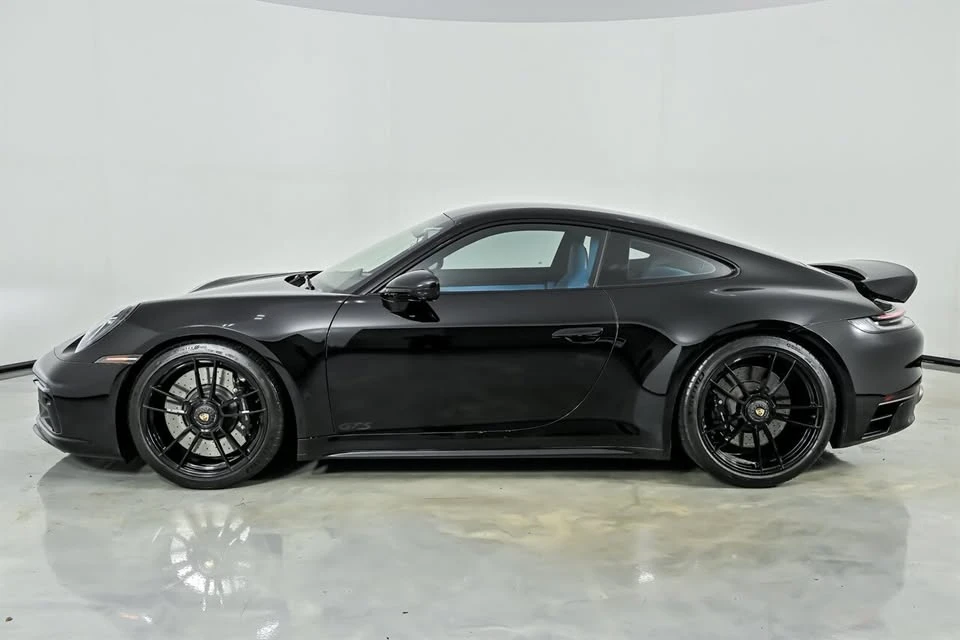 2023 Porsche 992 Carrera GTS - Image 6 of 20