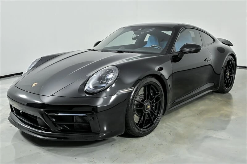 2023 Porsche 992 Carrera GTS - Image 5 of 31