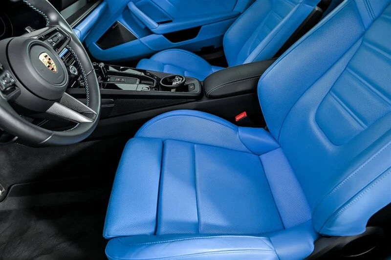 2023 Porsche 992 Carrera GTS - Image 14 of 31