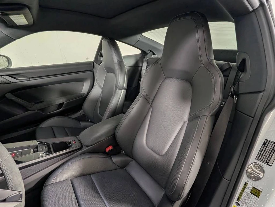2023 Porsche 992 Carrera GTS - Image 4 of 5