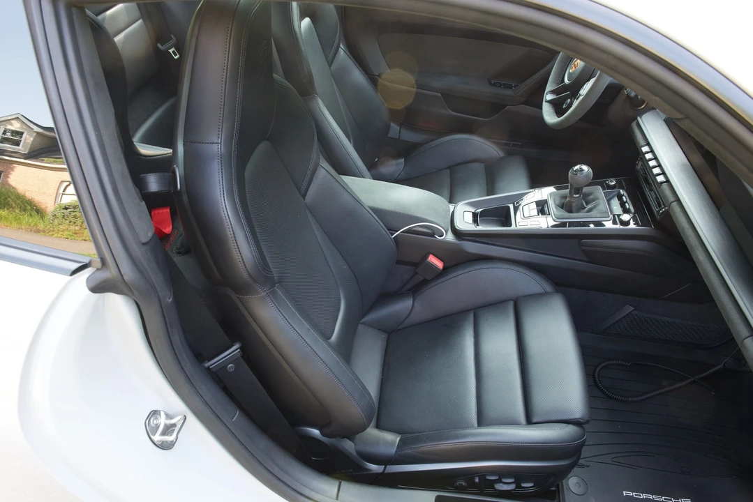 2023 Porsche 992 Carrera GTS - Image 8 of 13