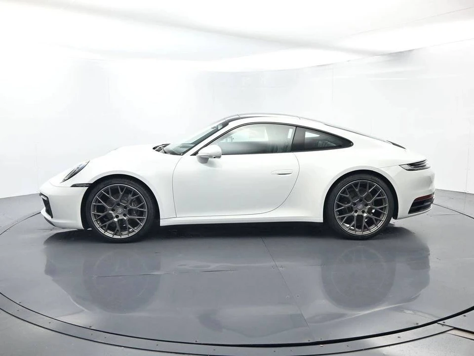 2023 Porsche 992 Carrera - Image 2 of 5