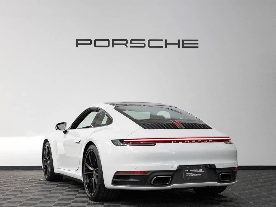 2023 Porsche 992 Carrera - Image 3 of 5