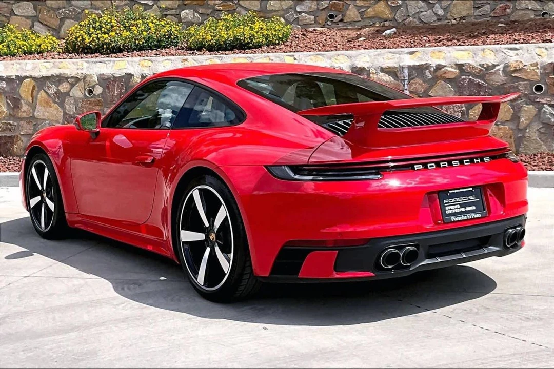 2023 Porsche 992 Carrera - Image 3 of 5