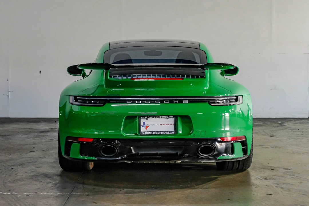2023 Porsche 992 Carrera - Image 14 of 31
