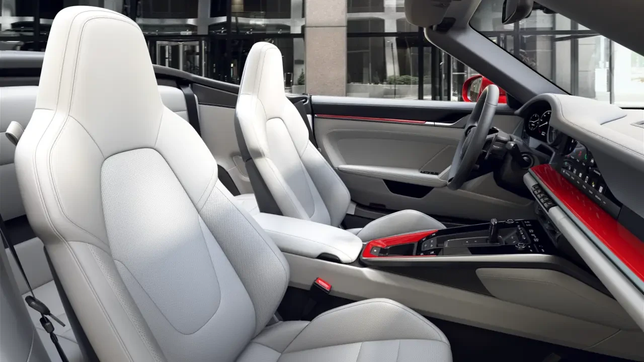 2023 Porsche 992 Carrera S - Image 5 of 7