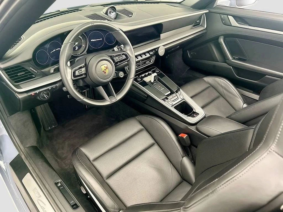 2023 Porsche 992 Carrera S - Image 4 of 5